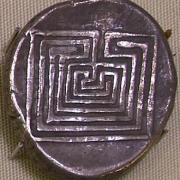 Labyrinth coin